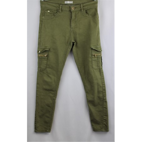 Pantalon Bershka vert kaki - T 36